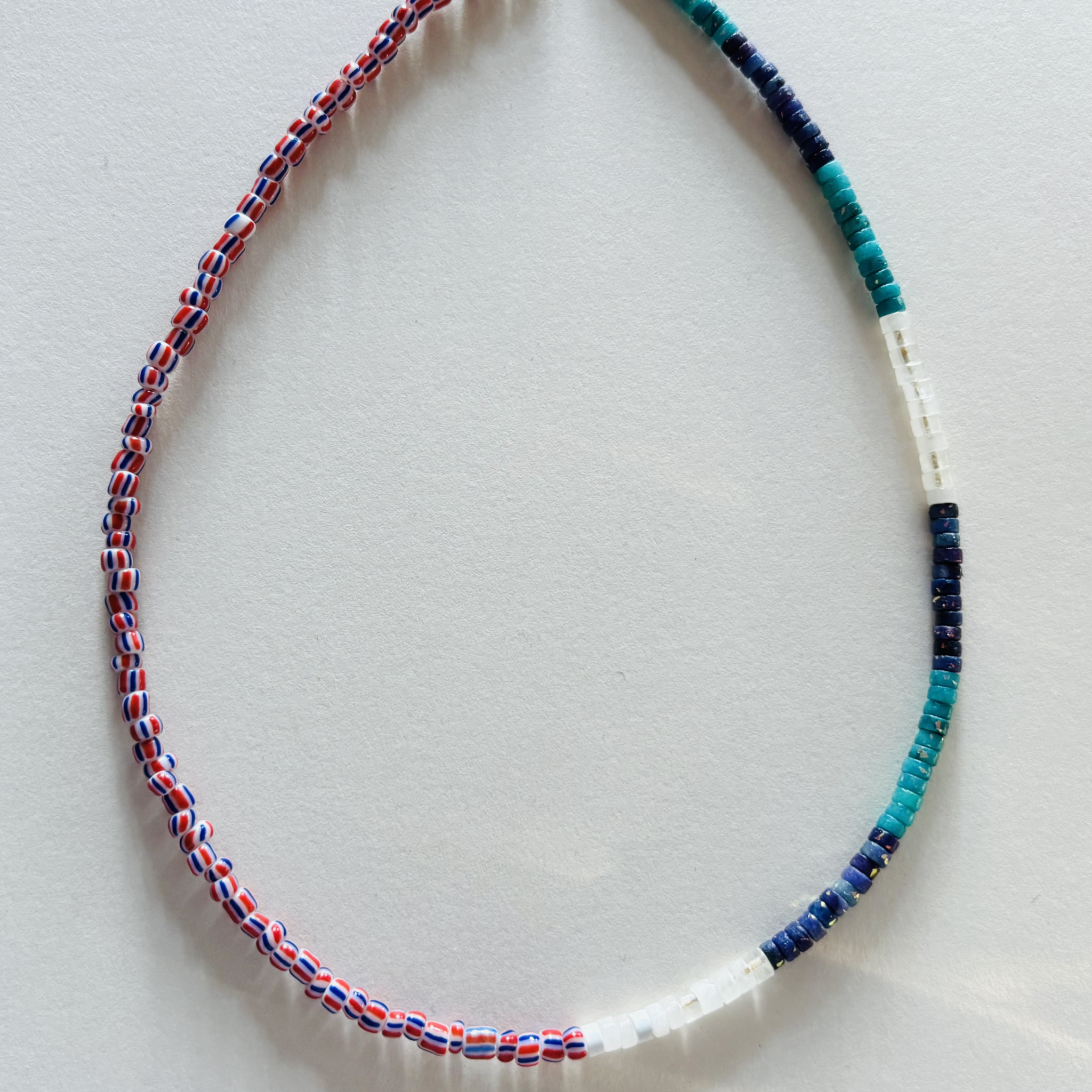 Necklace with multicolored beads