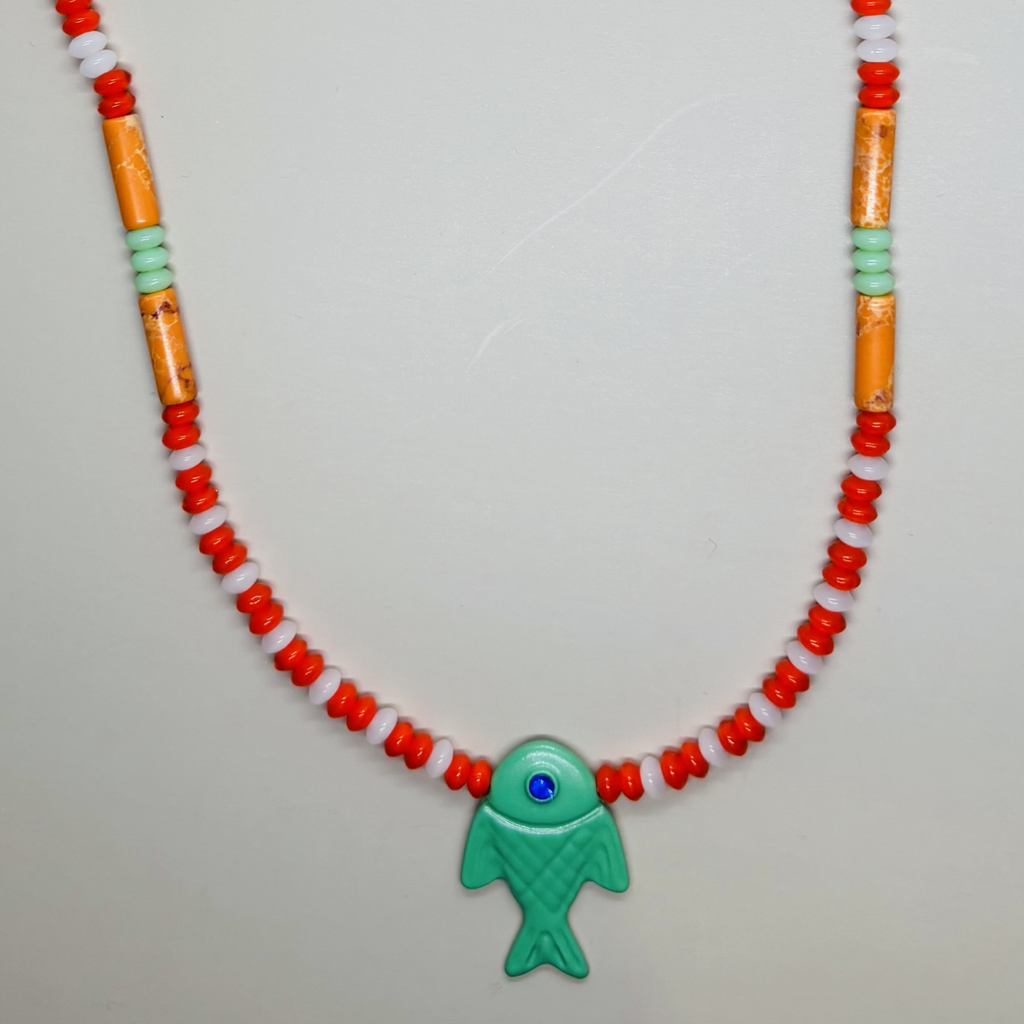 The Hooked Necklace Coral