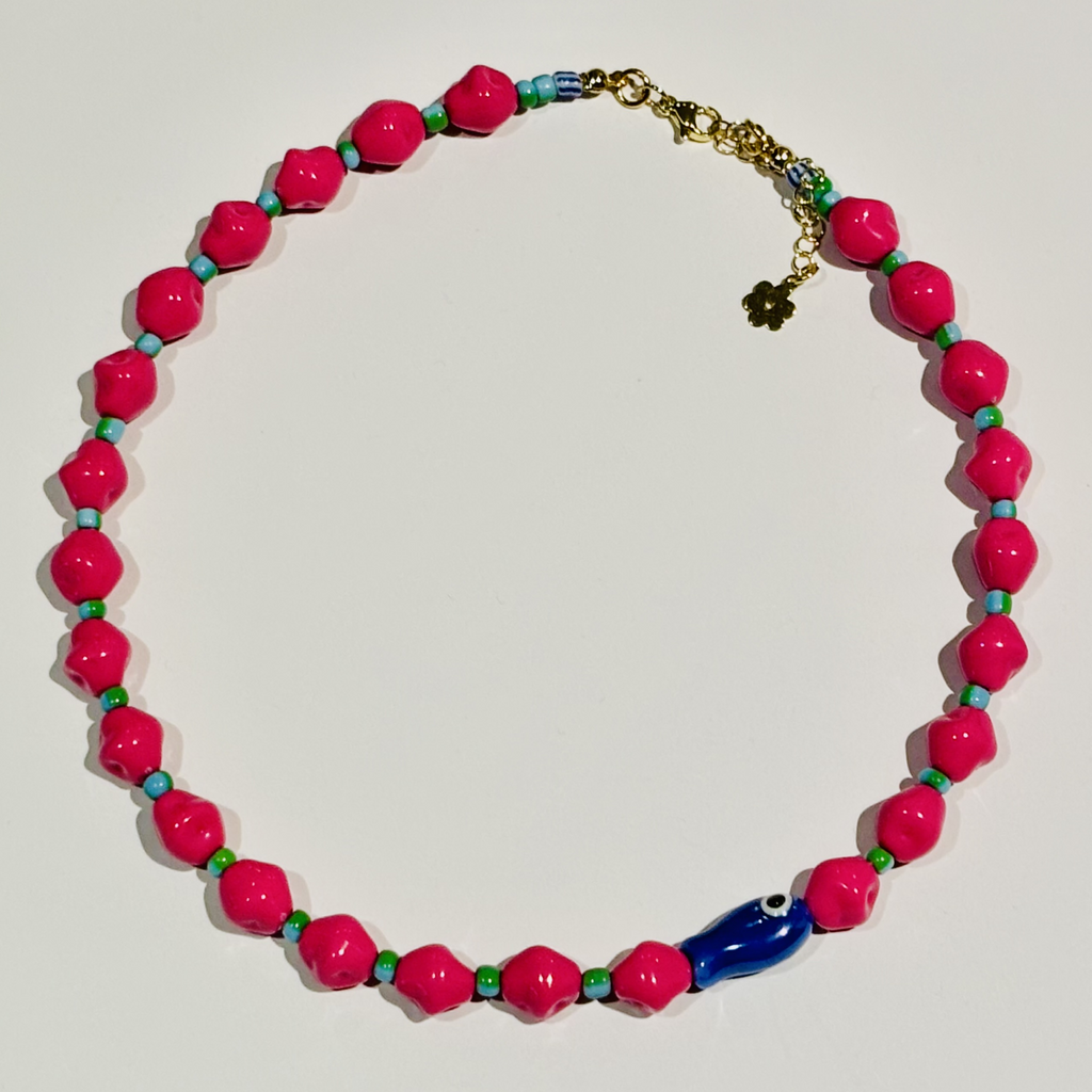 The Lila Necklace in Magenta