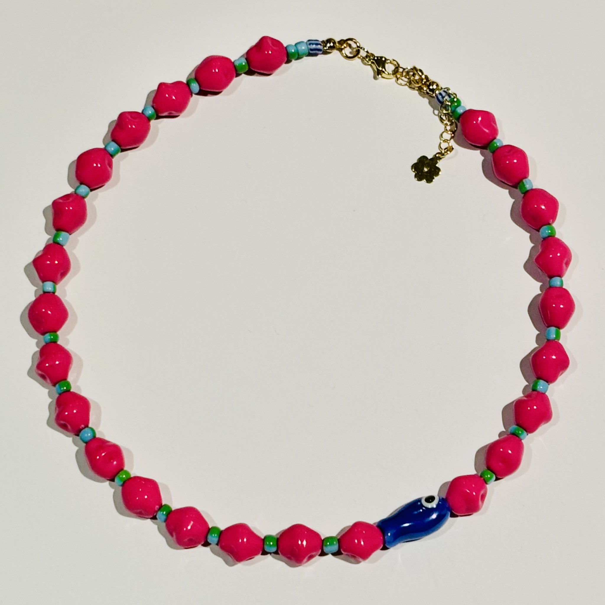 The Lila Necklace in Magenta